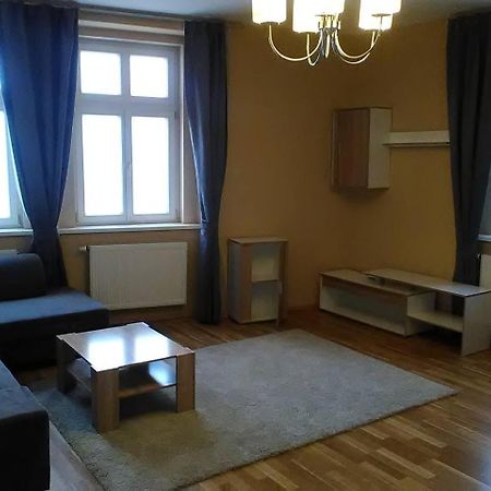 Apartment Vltavska F Praga Zewnętrze zdjęcie